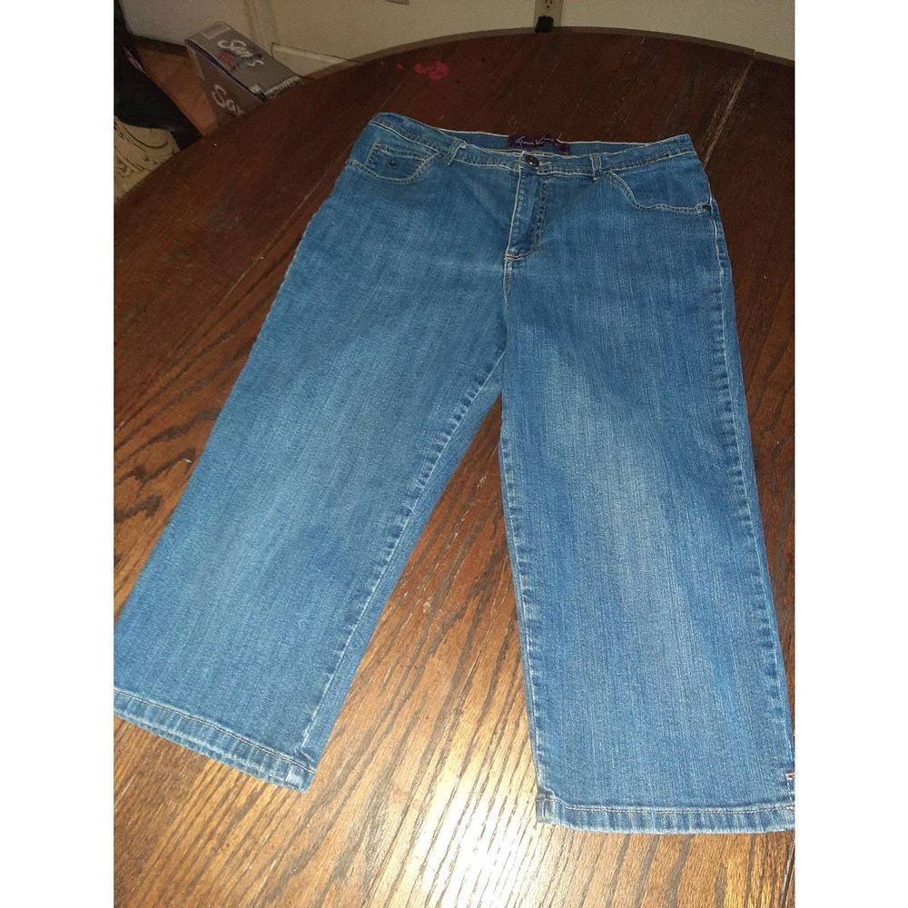 30" Waist Gloria Vanderbilt Blue Denim Blue Jean Capris Long Shorts Casual